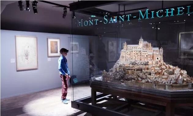 法国博物馆使用HoloLens展示作品